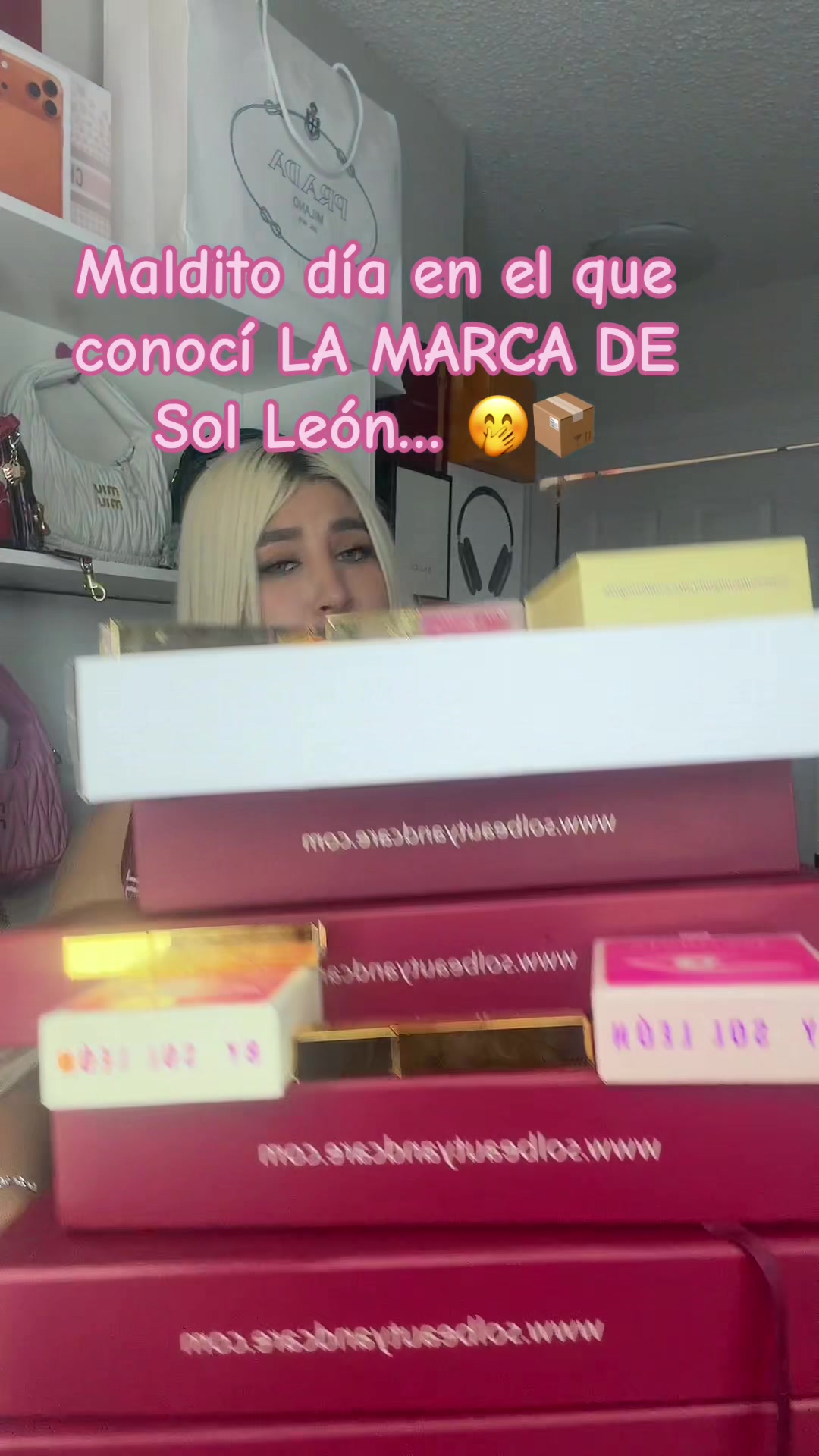 @AngieMoran28