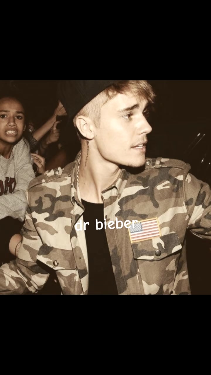 @im not fan im belieber 😭😭😭