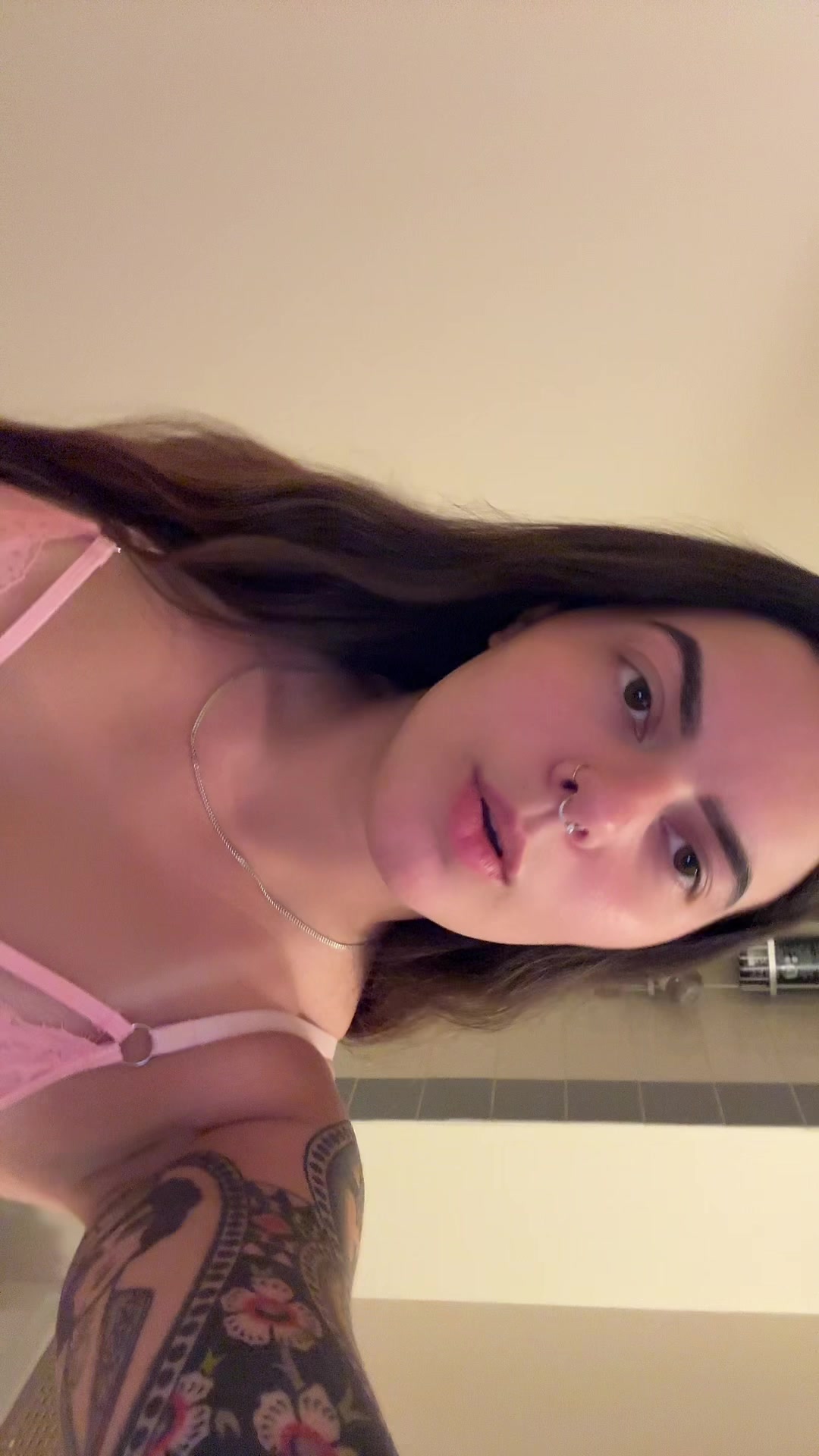 @katlyneroberts