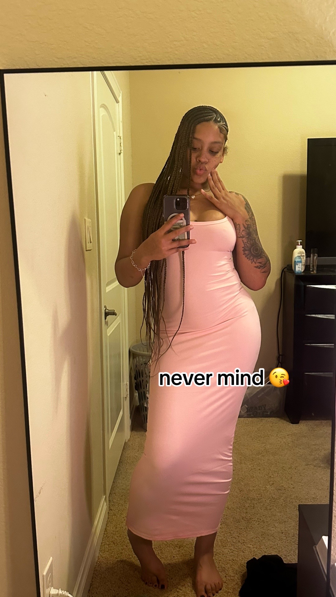 @marykatedadon