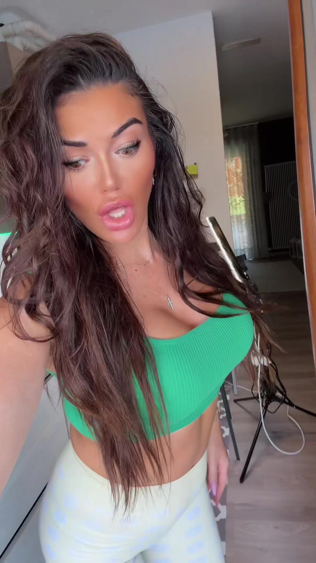@Valentina