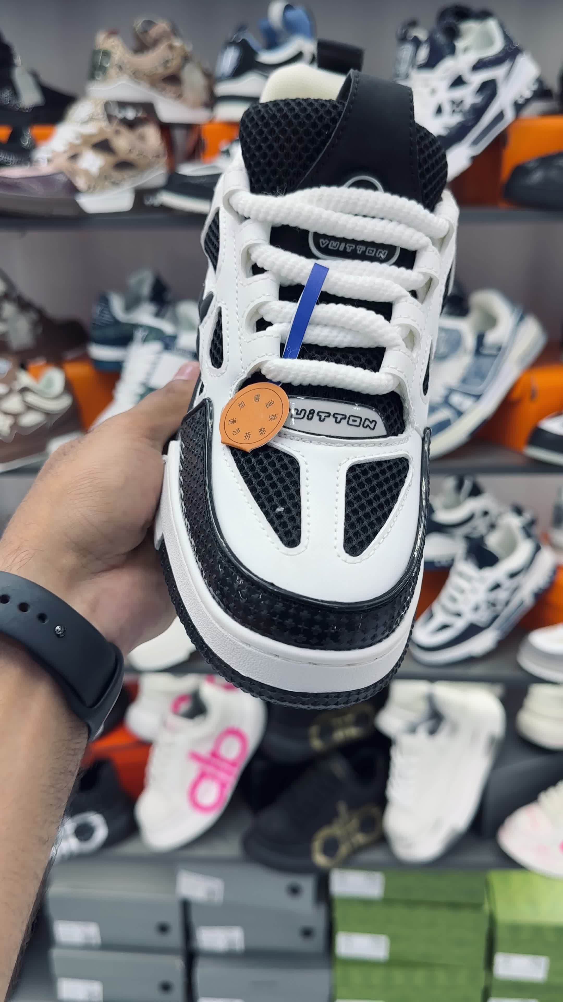 @Manettishoes