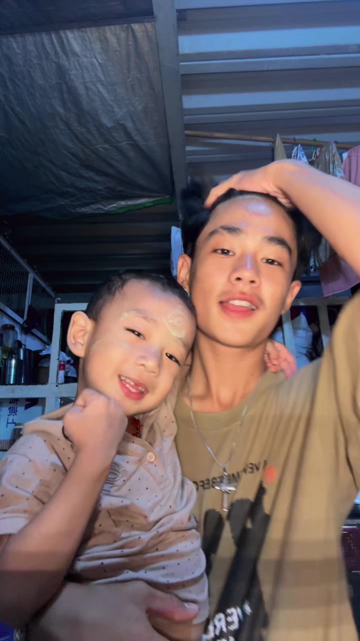 @🗣️မောင်ဟိန်း...🫪