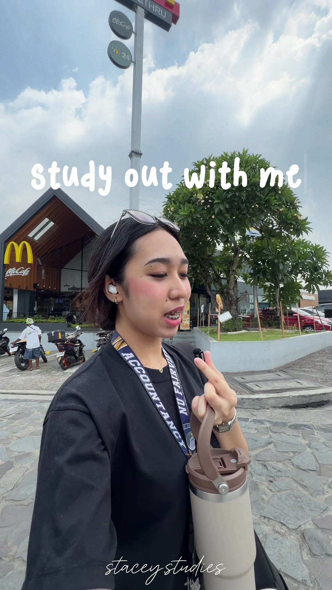 @stacey.studiess
