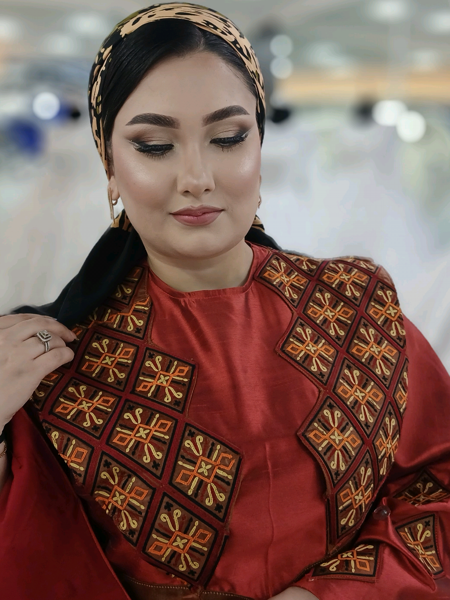 @Baharmakeup