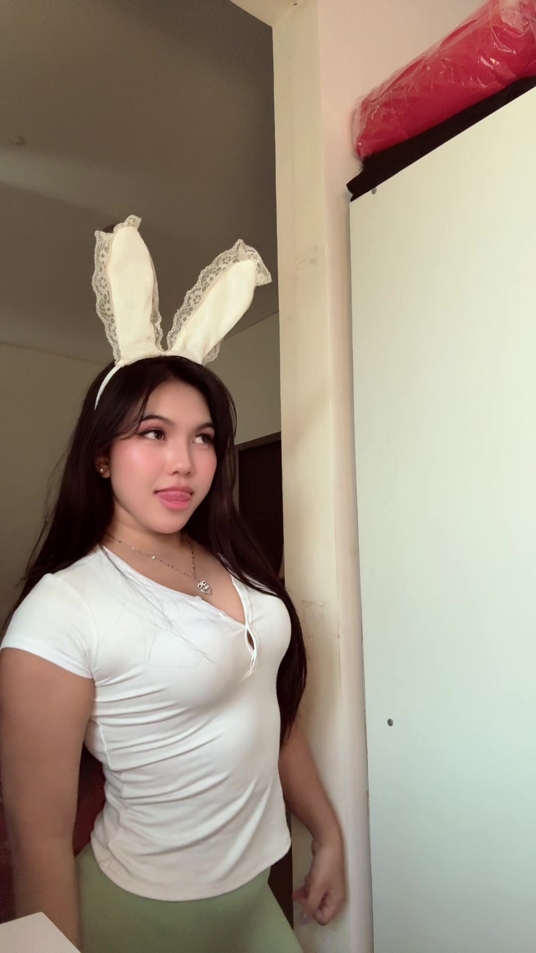 @ale&aacute;.