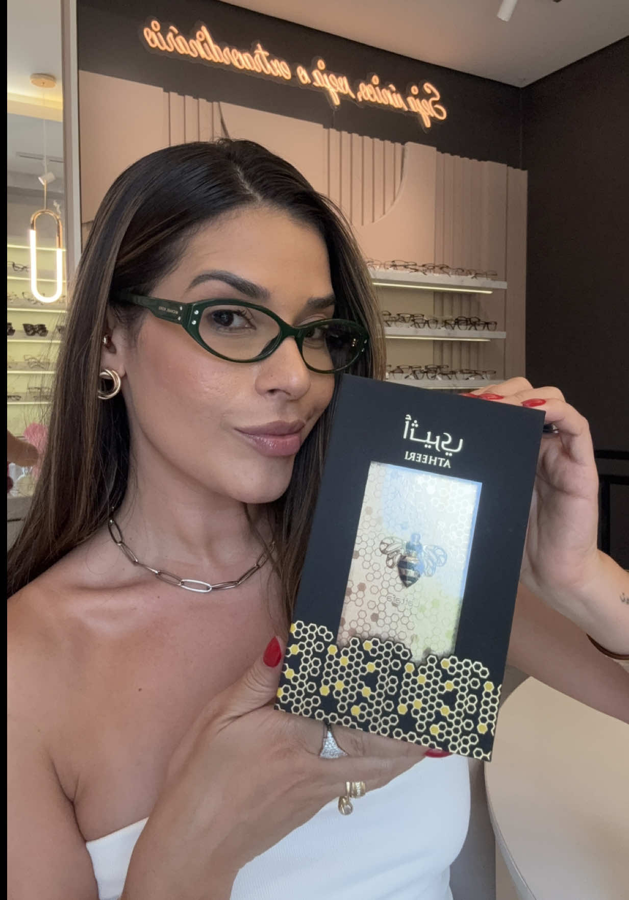 @Larissa Amaya