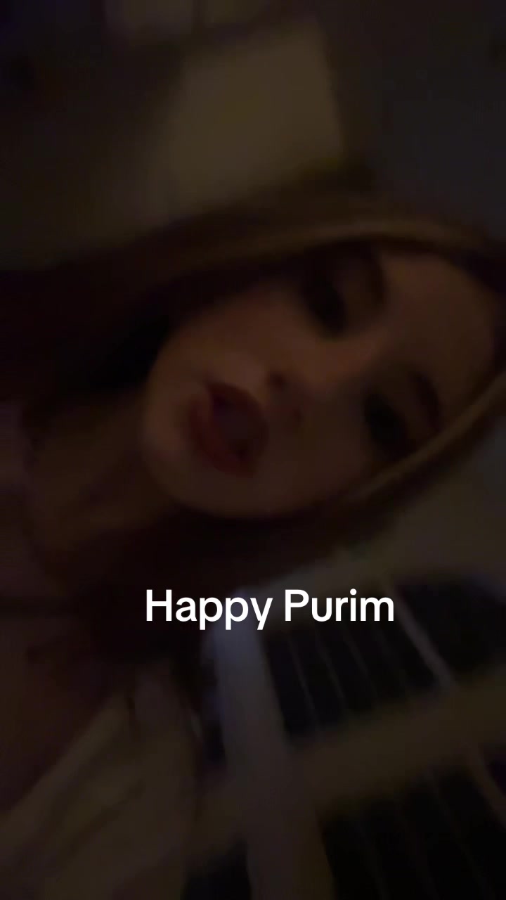 @oomps