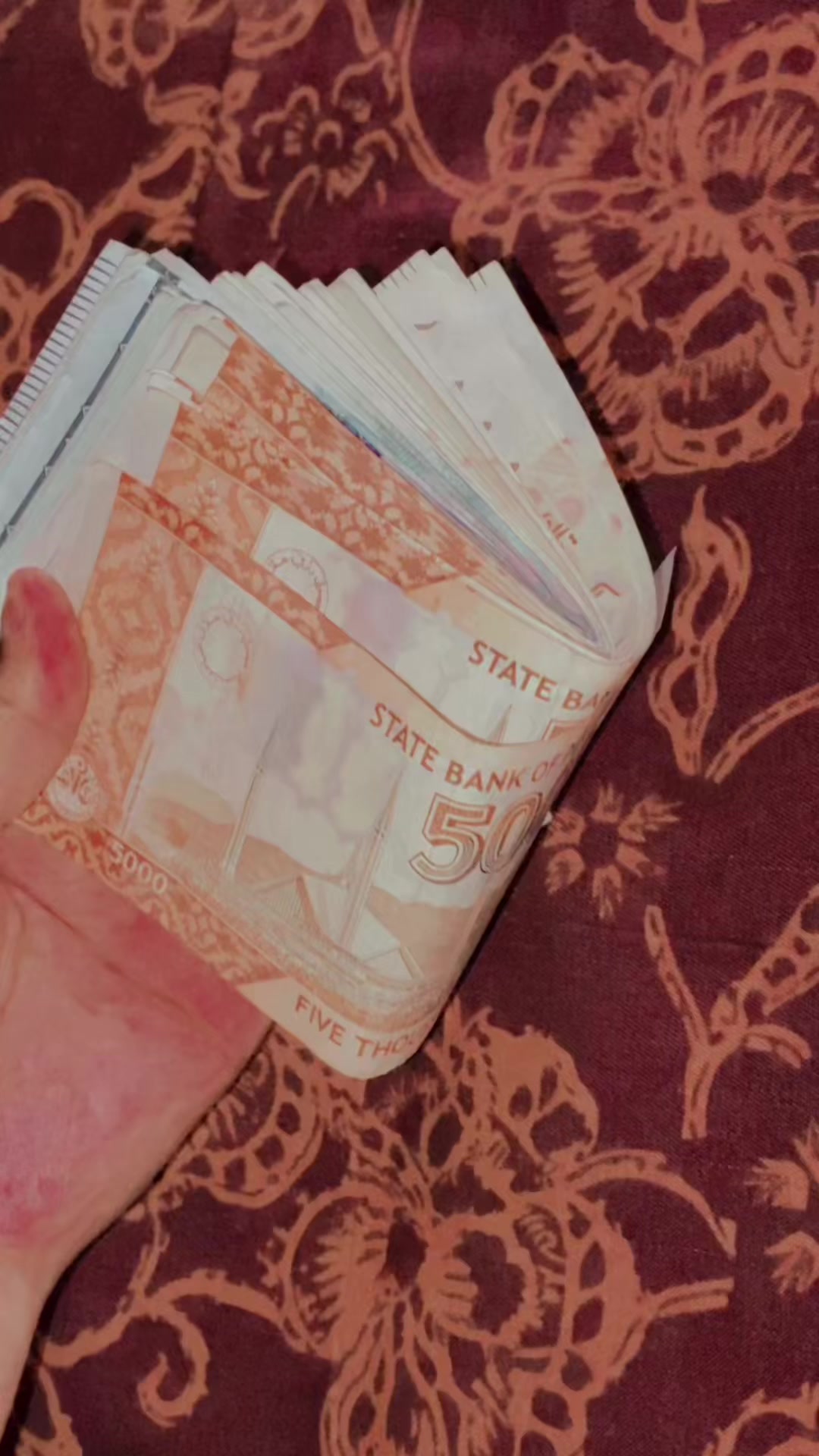 @️ᥫ᭡𝐄𝐒𝐇𝐀👅🤞