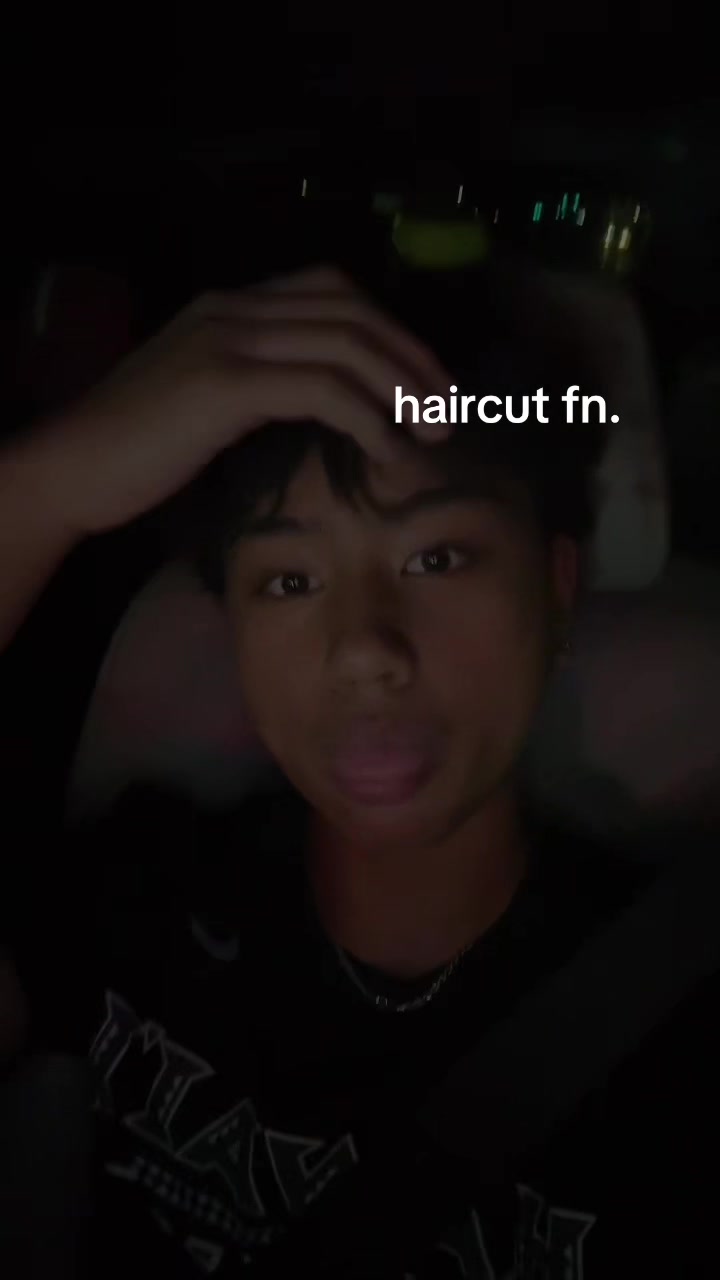 @♱