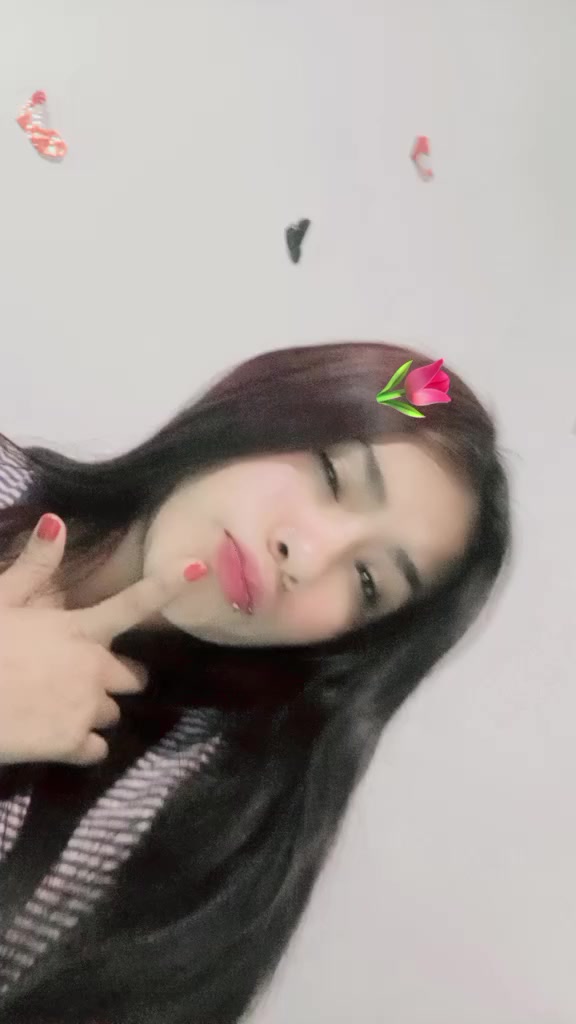 @AleLora❤️😎