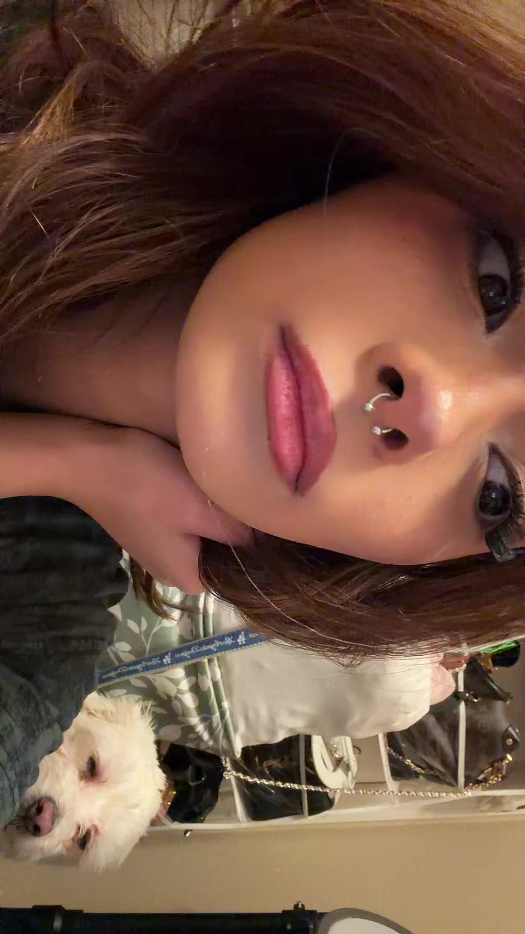 @<3