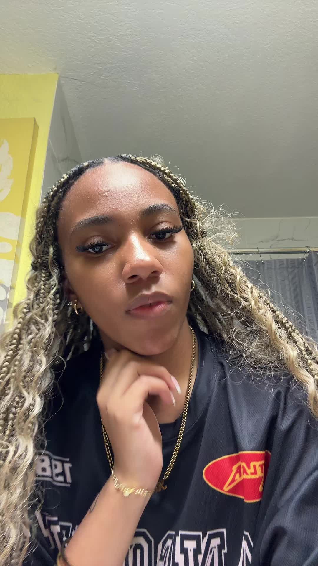 @iihearrttnaee