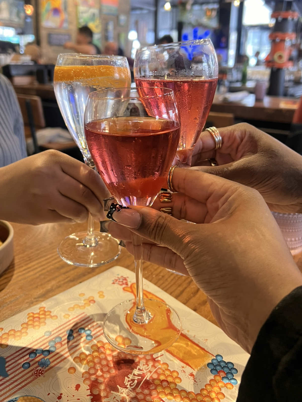 @Wini 🥂