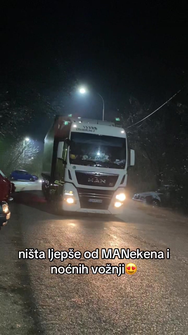 @🚛