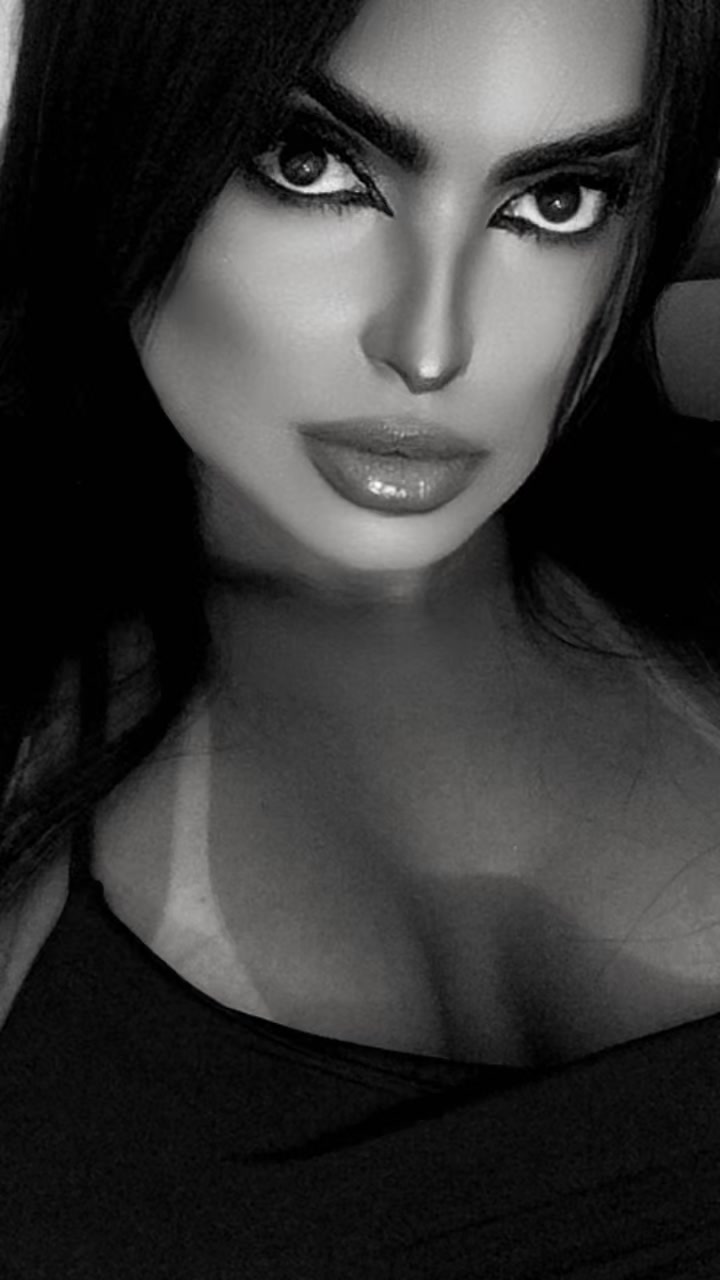 @Mar&iacute;lia Almeida