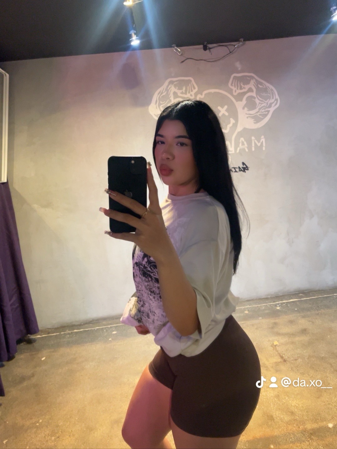 @Damara_Avenda&ntilde;o