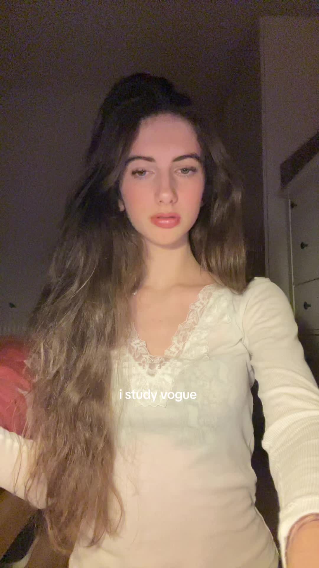 @veronika 🍂🪽👜
