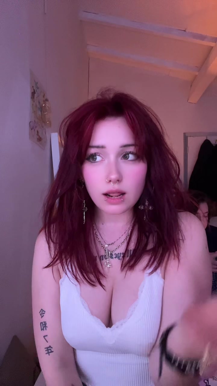 @Mimi 🕷️🌸