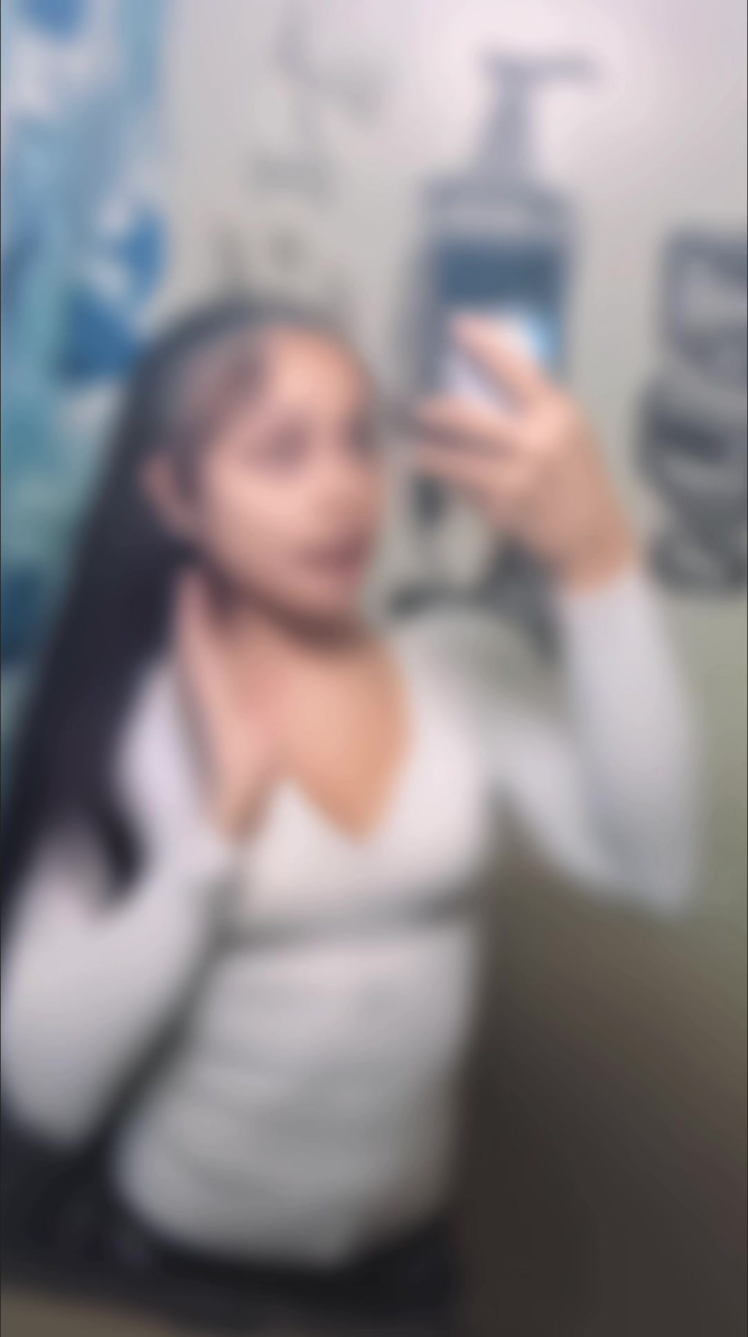 @𝑽𝒊𝒂 ᥫ᭡.