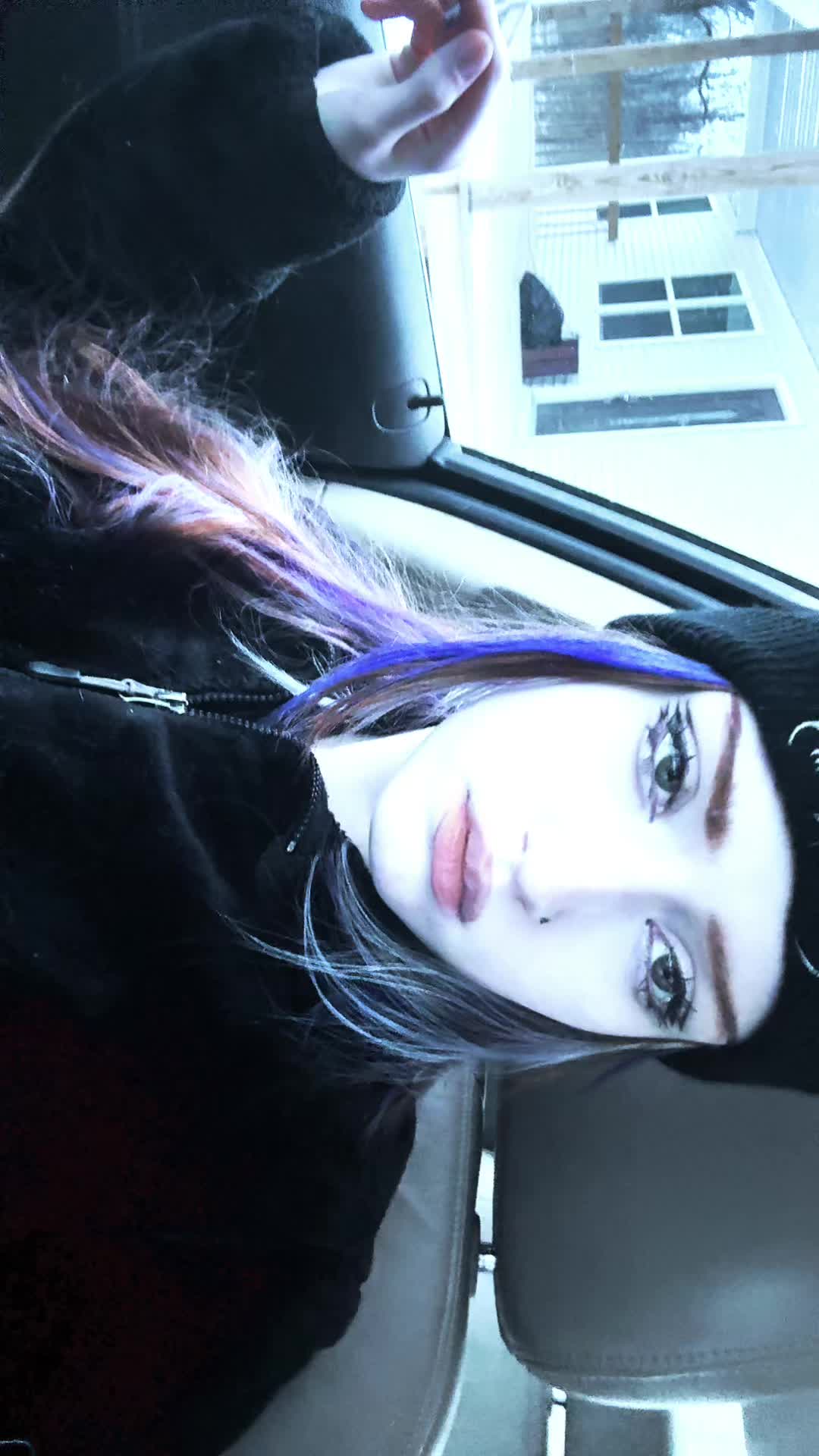 @_sourbats_