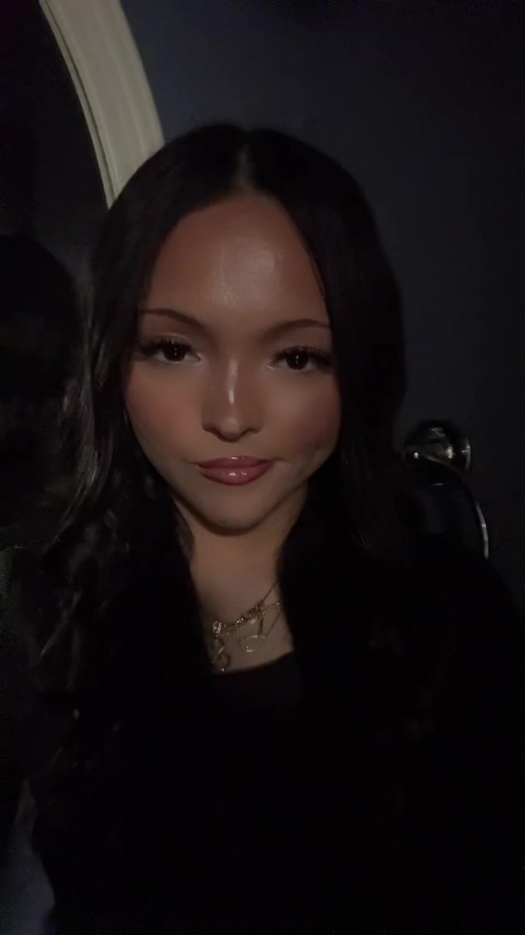 @whoami