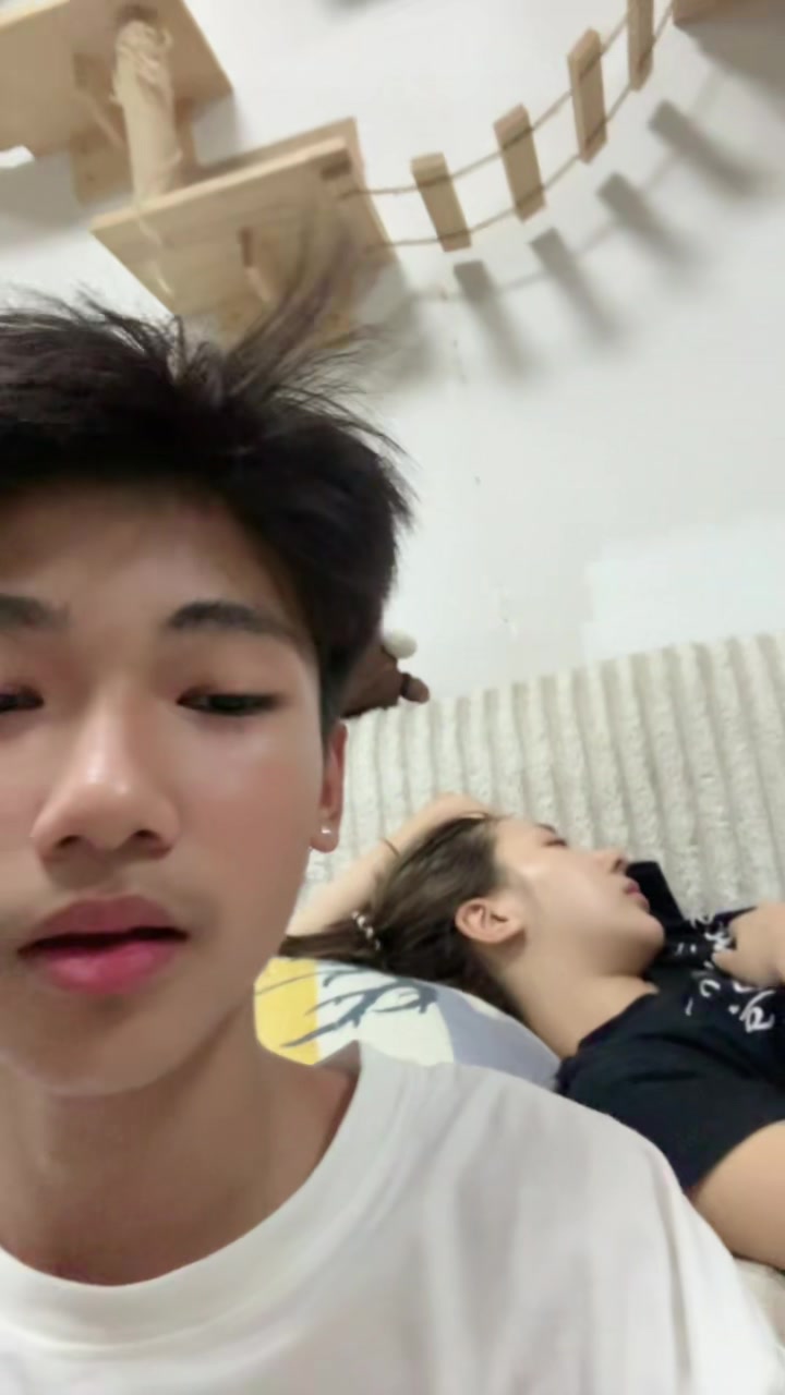 @Sun ที่แปลว่า สาม