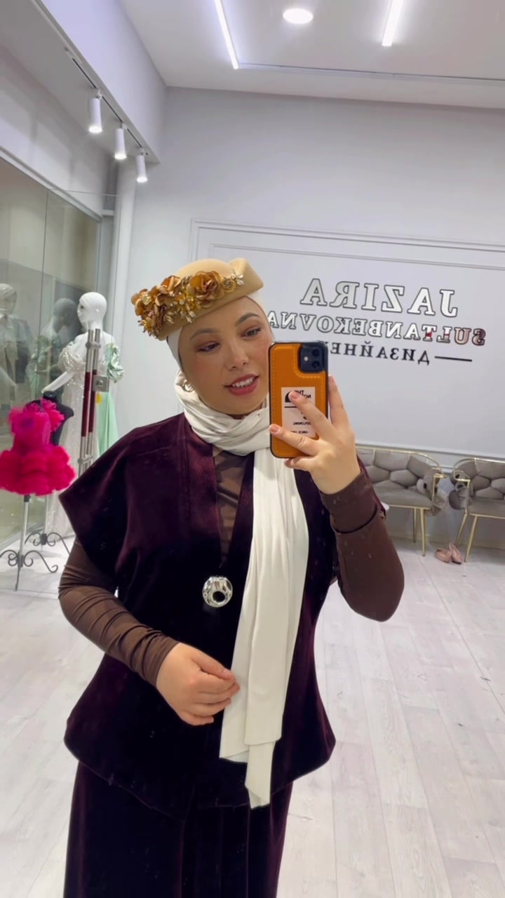 @Gulnur_hairstylist_colorist