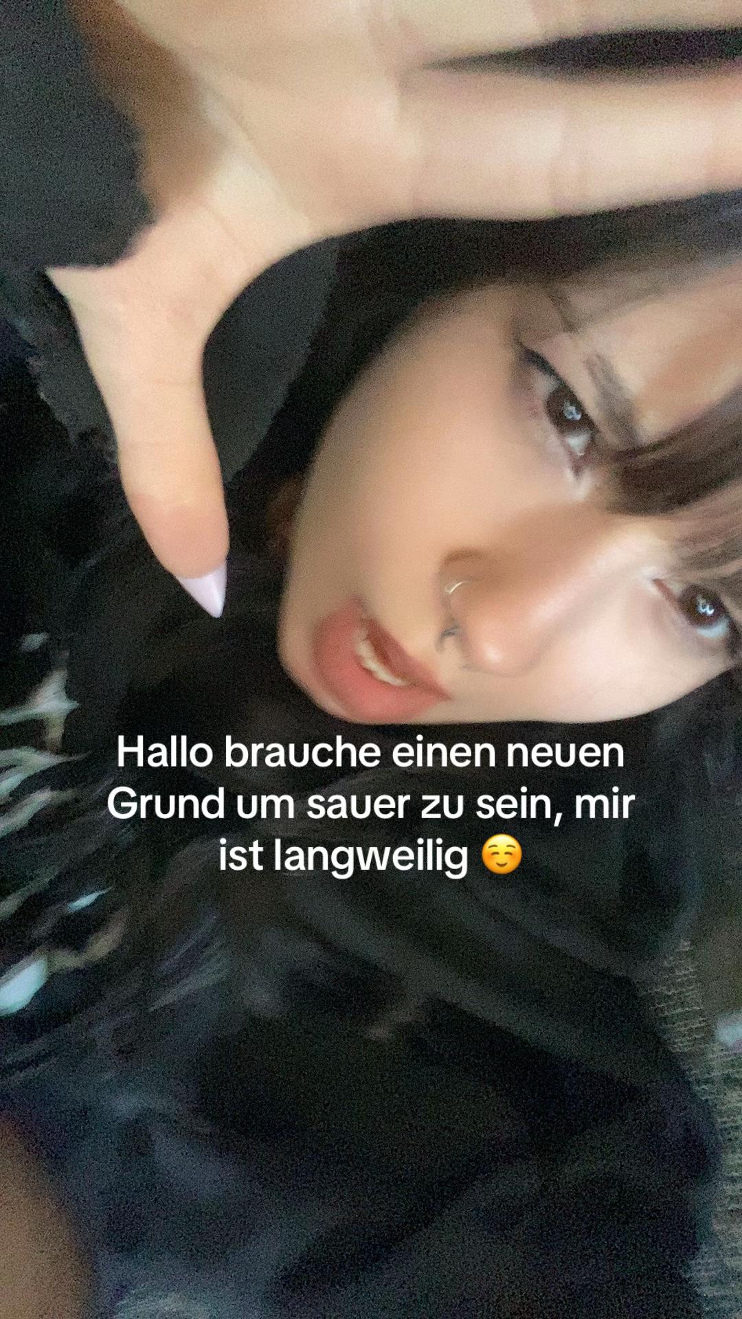 @Aprillollli >:(