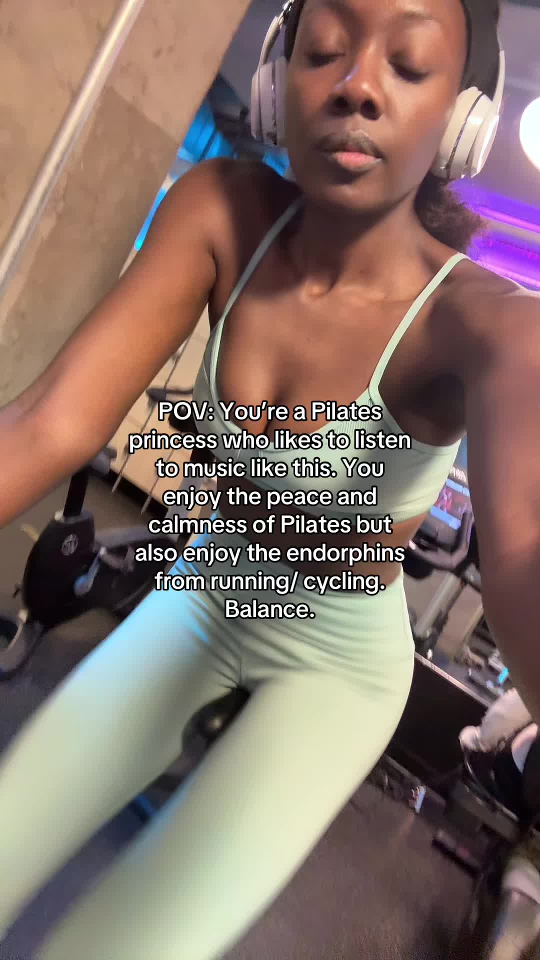 @Sad&eacute;