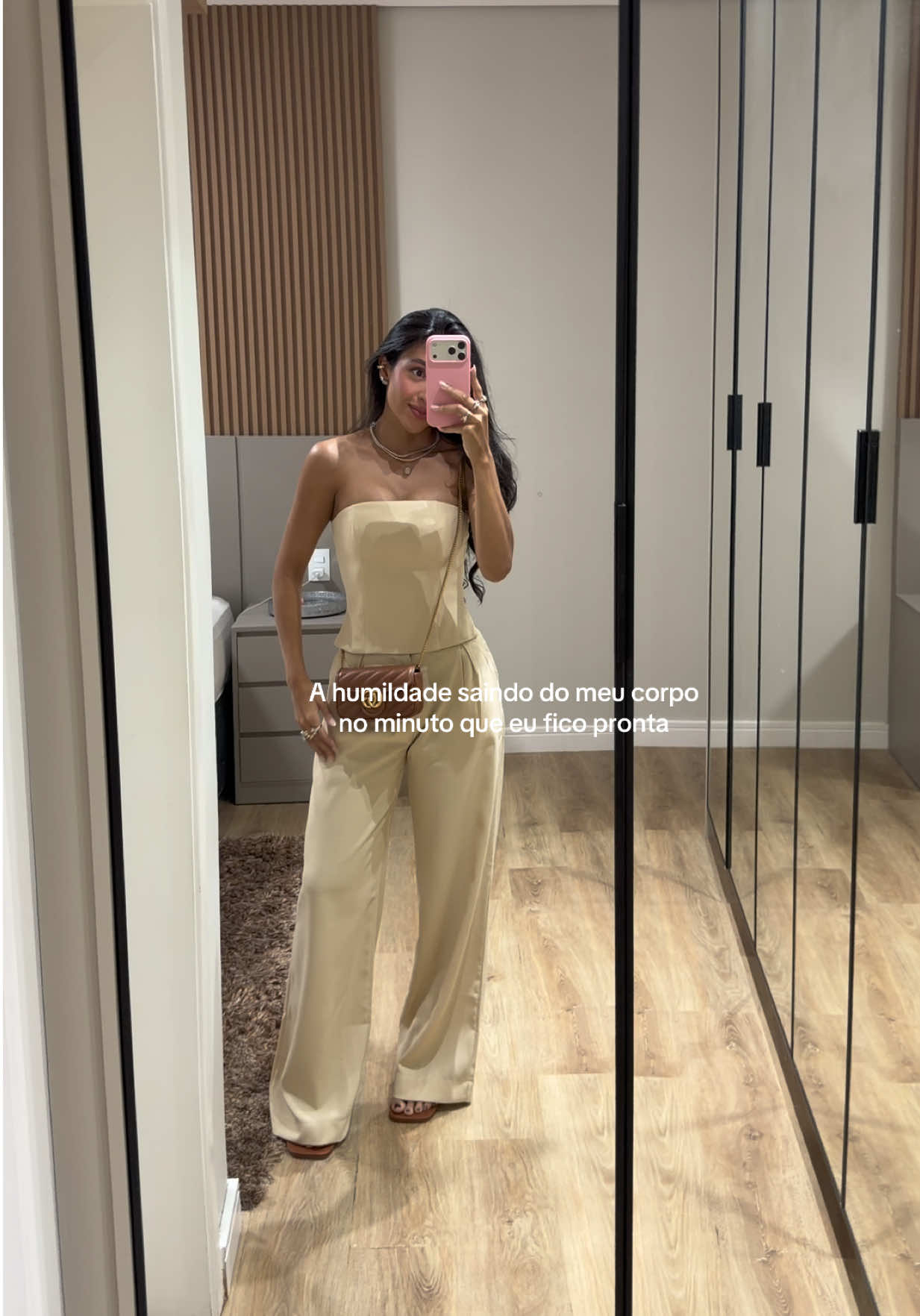 @Julia Mariano