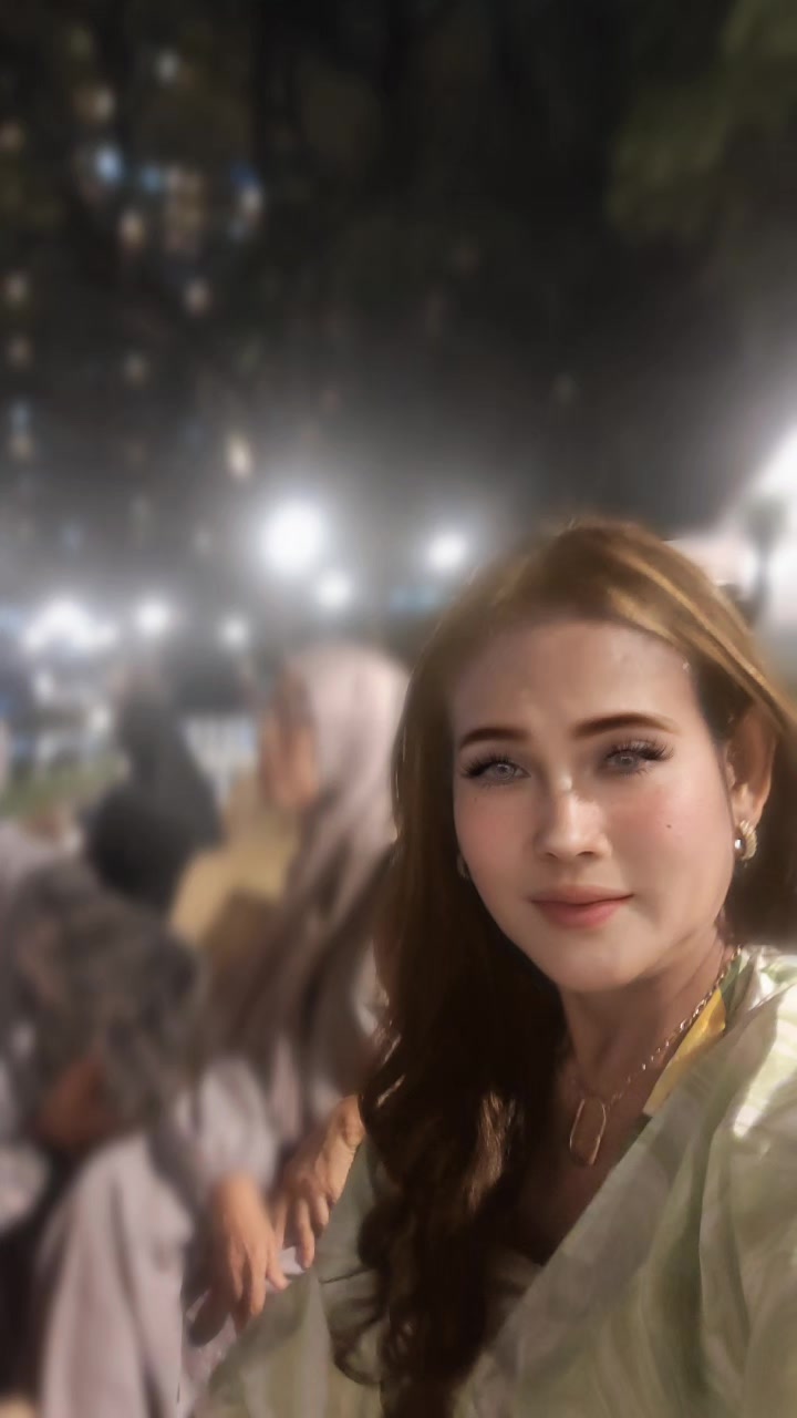 @BELLA