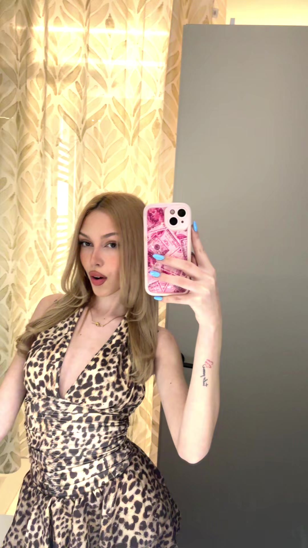 @lenaagk