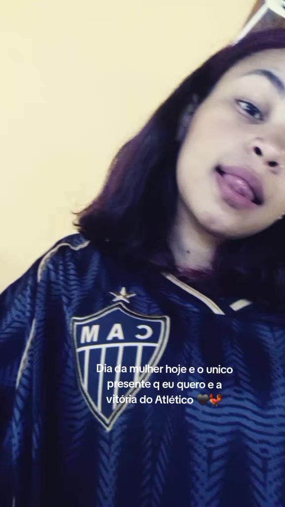 @Paola Caroline