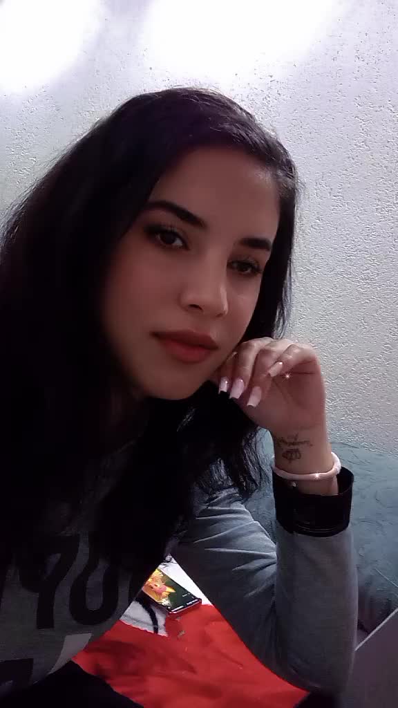 @👑ionela vrj👑💫