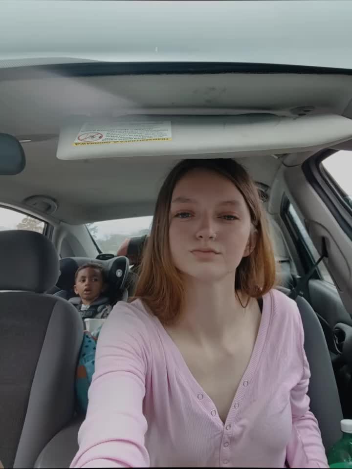 @lindsey_brie