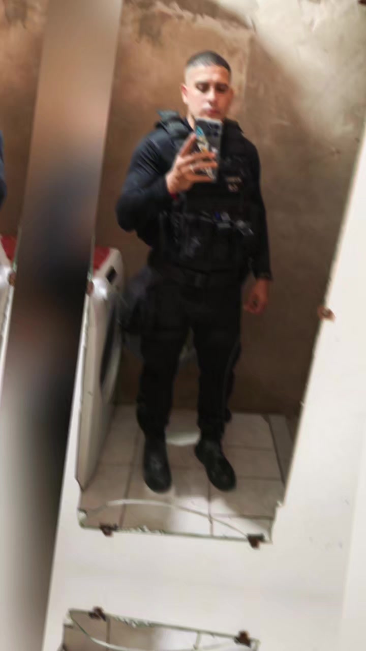 @Jorge Acosta