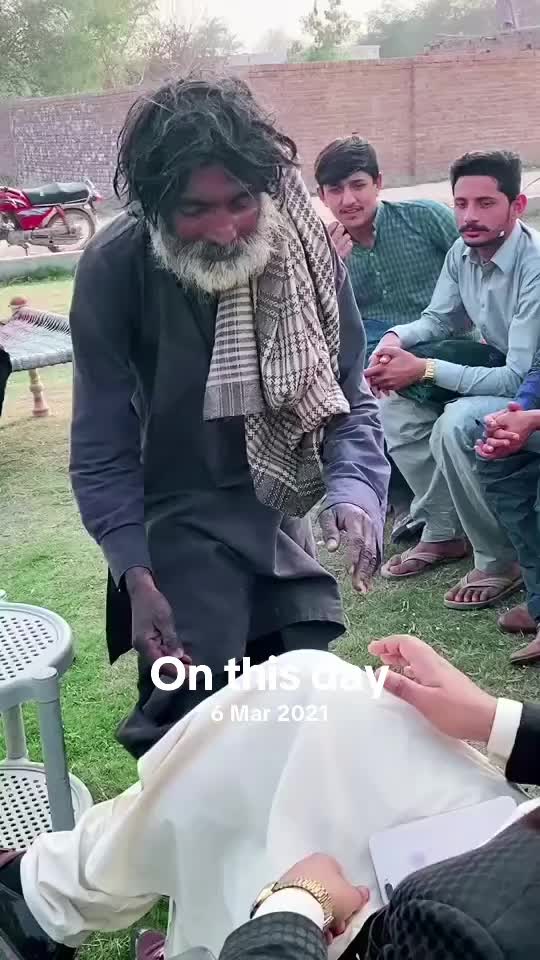@Ali Ch 🇬🇧 🇵🇰