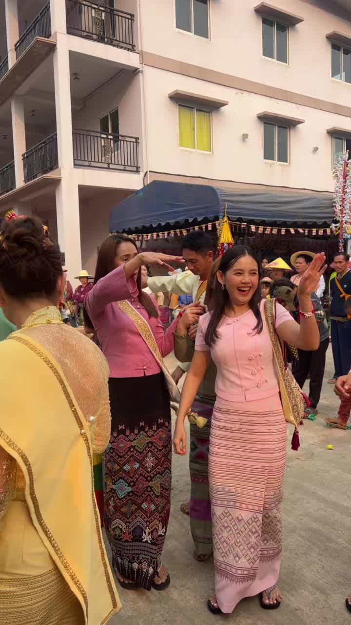 @🌷မူဝ်ၶိူဝ်း🌷
