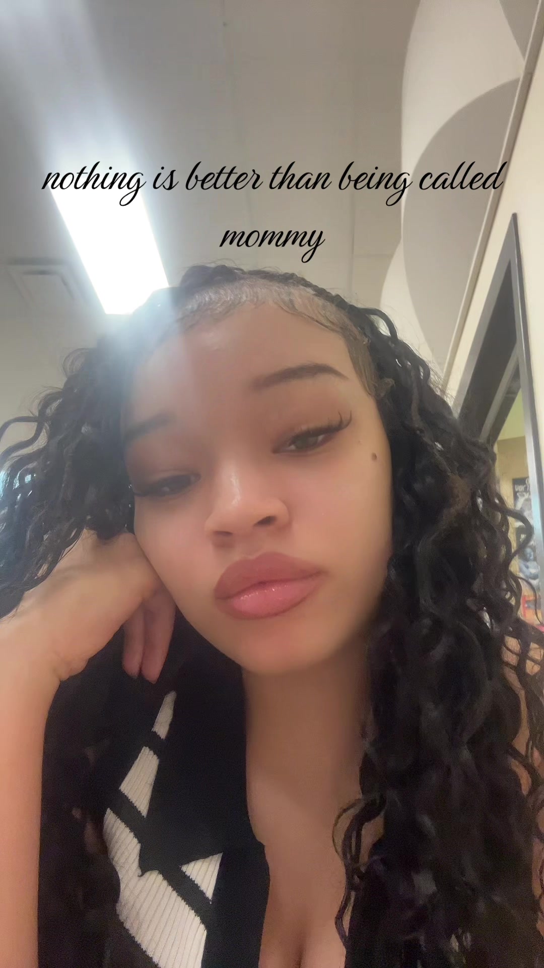 @️