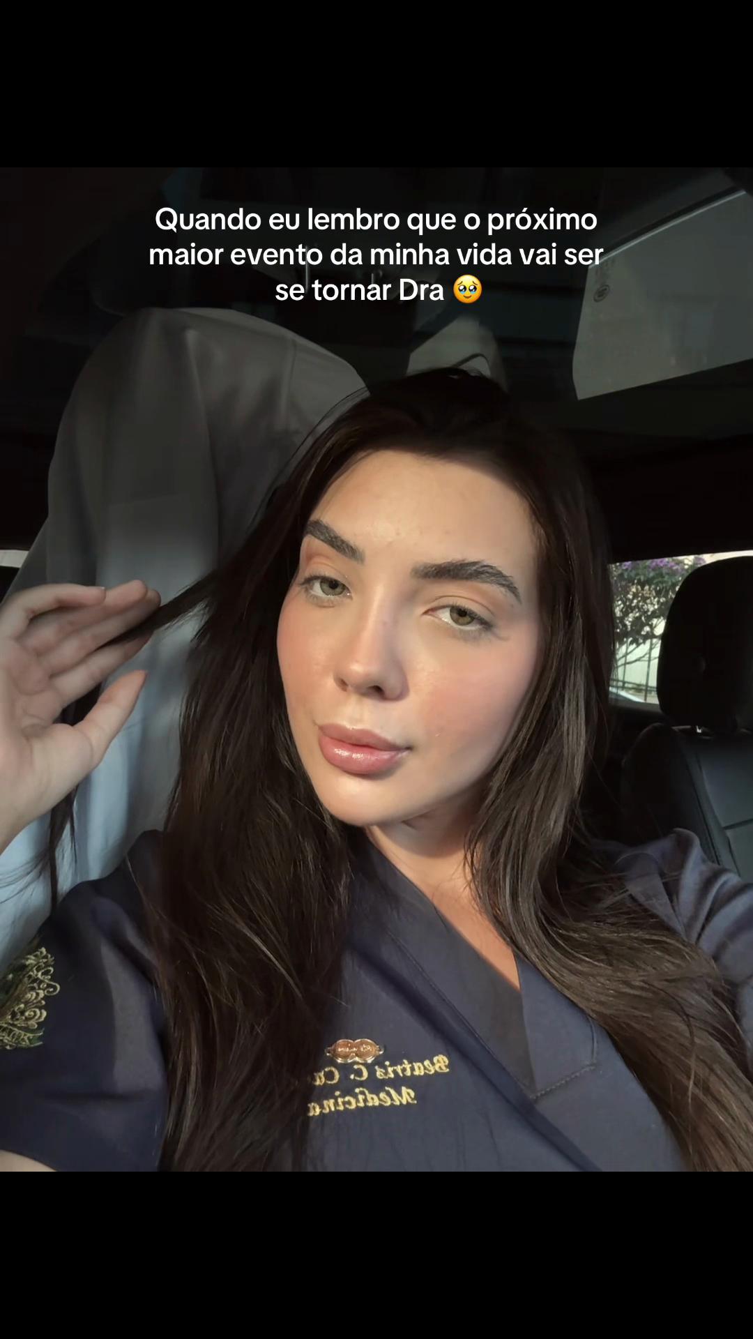 @BiaCandido