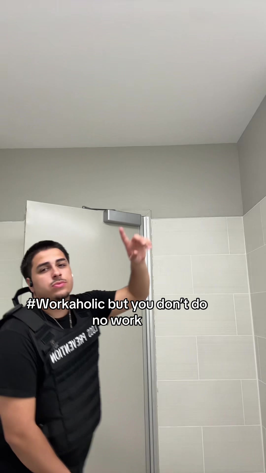 @Lopez