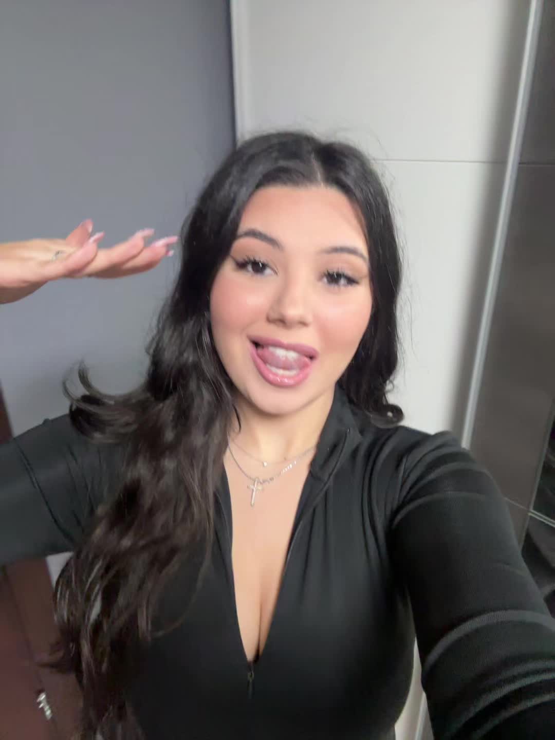 @Maria