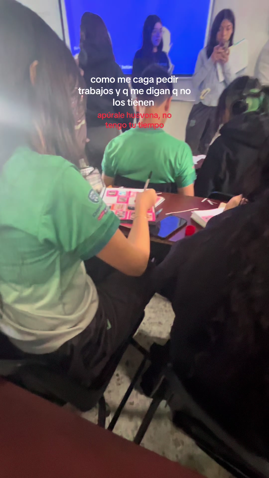 @Pitufipros