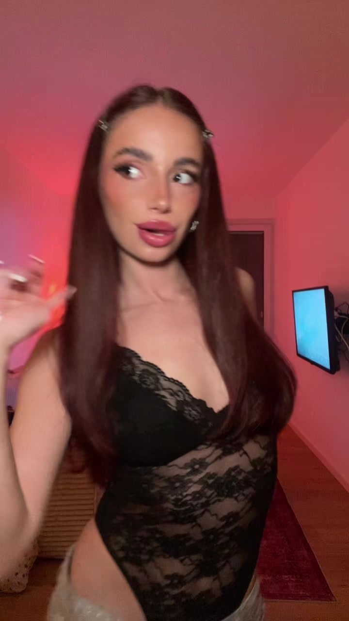 @selinaftn