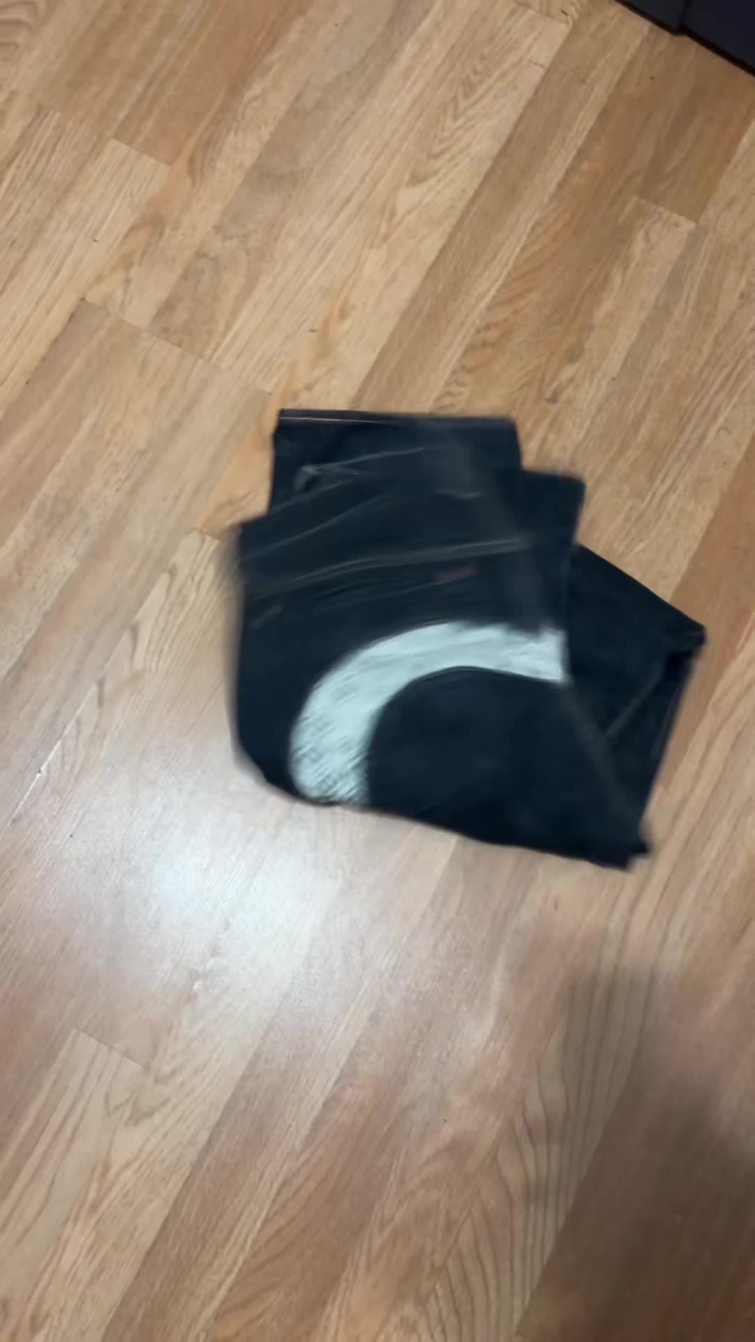 @LALALAL