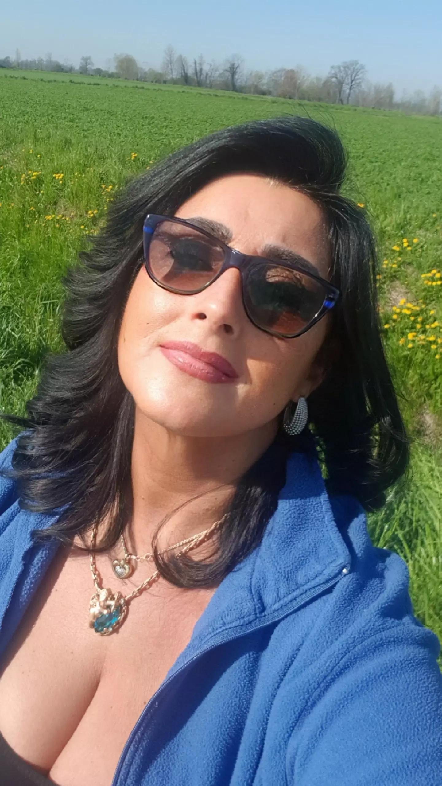 @Rosaria_L
