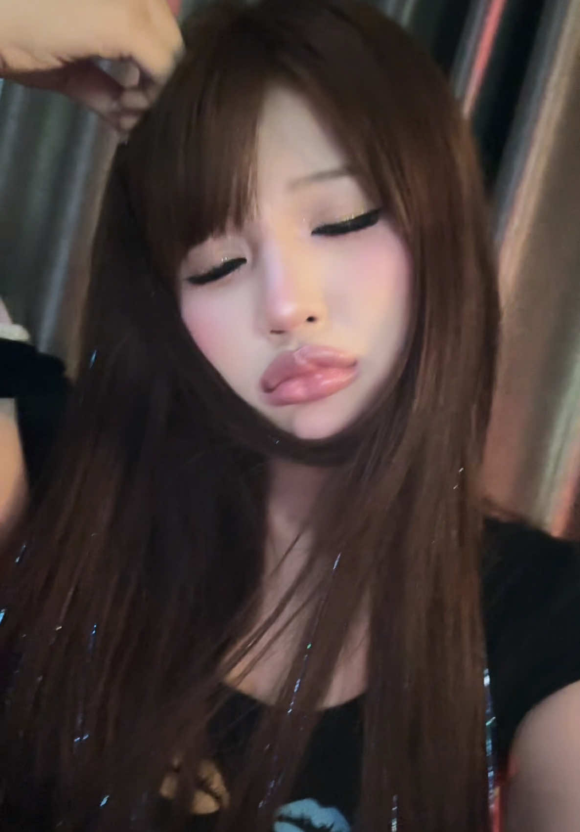 @✯