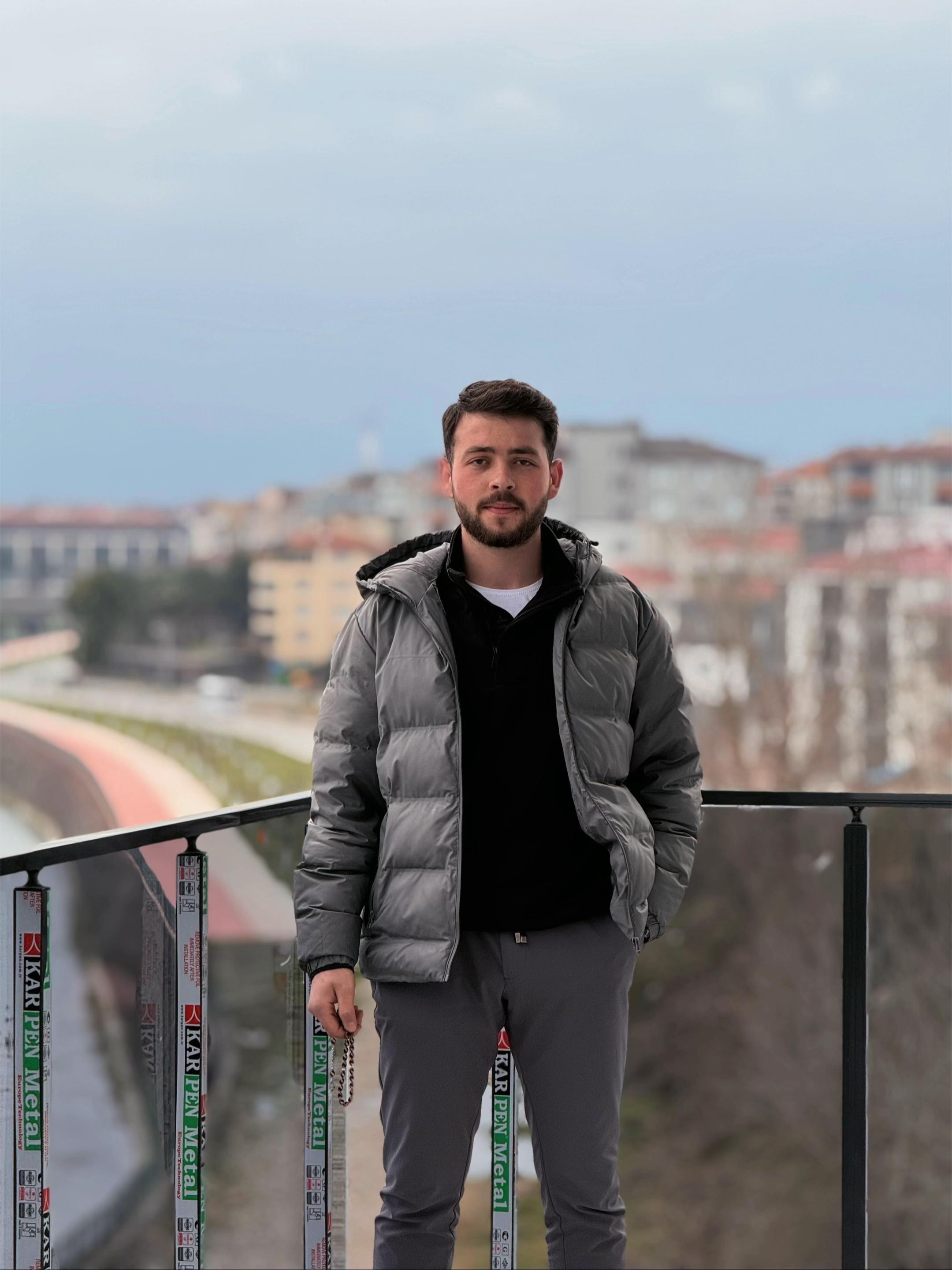 @Zeynel G&ouml;k&ccedil;en