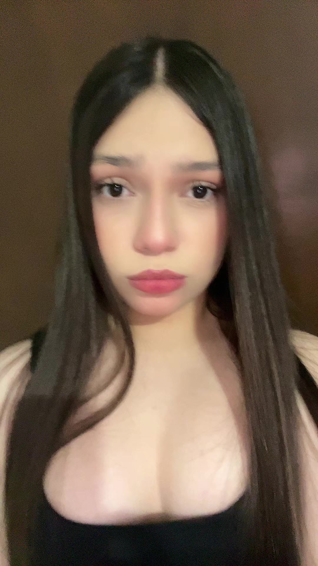@aylinn